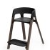 Καρεκλάκι φαγητού Stokke Steps με σετ μωρού, δίσκο και ζώνες, μοντέρνος και εργονομικός σχεδιασμός, μαύρο / ζεστό καφέ - 2