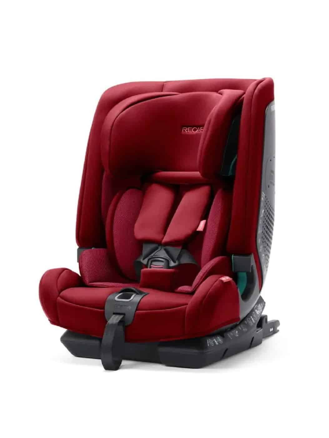 Cadou pentru fete de 1 an - idei de cadouri functionale- scaun auto rosu-min