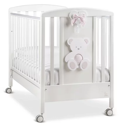 Детско легло Italbaby Peluche колекция Boutique изработено от масивна букова дървесина удобно - Rosa