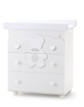 Детски скрин Italbaby Fiocco Classic колекция Boutique с три чекмеджета с матрак и корито